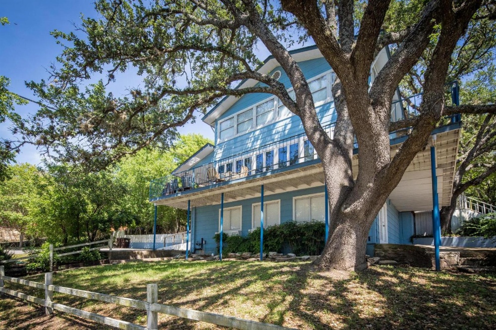 Blues Escape Home Main image